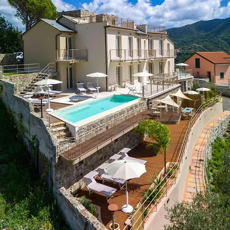 Relais Le Torri In Verici