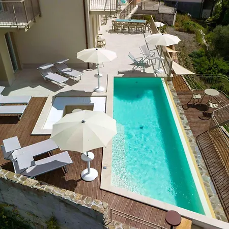 Relais Le Torri In Verici فيلة كاسارزا ليغير
