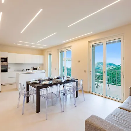 فيلة Relais Le Torri In Verici كاسارزا ليغير