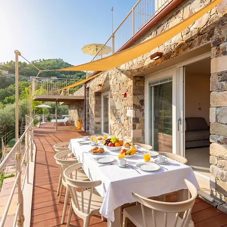 Relais Le Torri In Verici فيلة